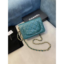 Chanel Vintage Sheepskin Diamond Buckle Chain Crossbody Flap Bag Green