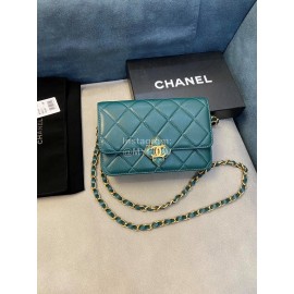 Chanel Vintage Sheepskin Diamond Buckle Chain Crossbody Flap Bag Green