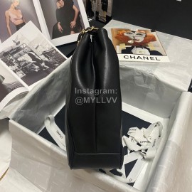 Chanel Black Cowhide Chain Shoulder Bag