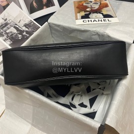 Chanel Black Cowhide Chain Shoulder Bag