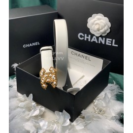 Chanel Fashion Calf Leather Gold Buckle 28mm Pharrell Belts White