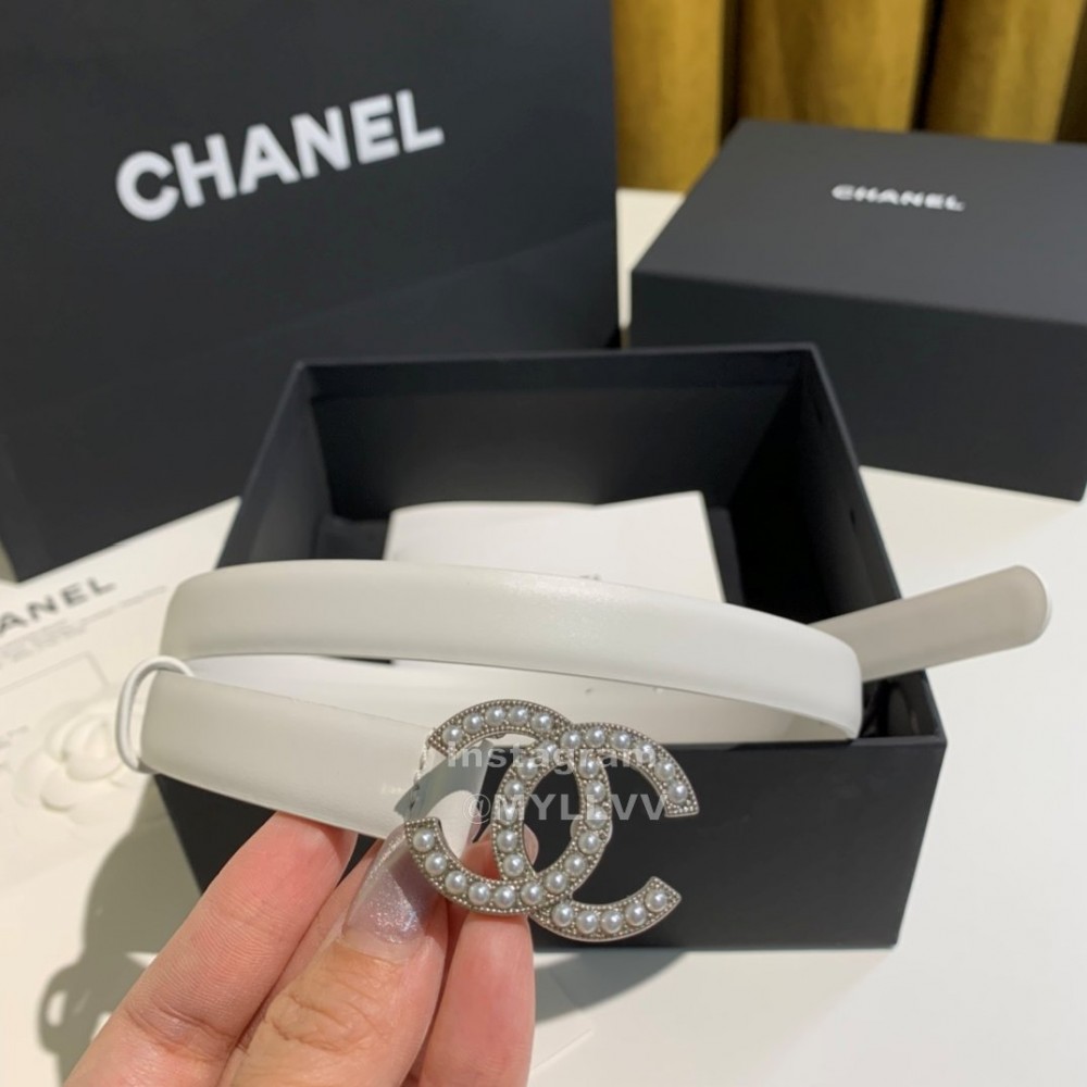 Chanel Fashion Calf Leather Pearl Buckle 28mm Belt White