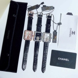 Chanel Boyfriend Series Sapphire Crystal Leather Strap Watch Rose Gold