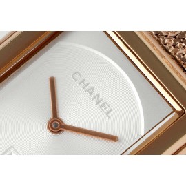 Chanel Boy·Friend 316 Fine Steel Case Gold Strap Watch