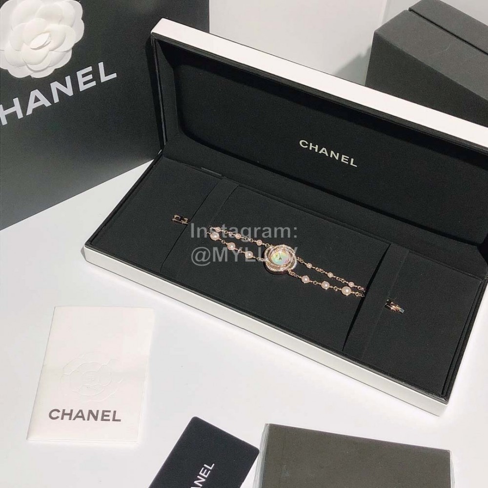 Chanel CaméLia Series Rose Gold Pearl Chain Watch For Women White