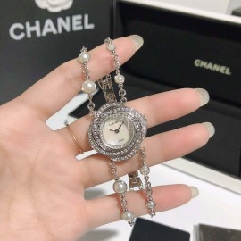 Chanel CaméLia Series Silver Pearl Chain Watch For Women White