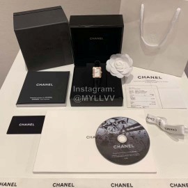 Chanel Boy-Friend Series New Square Dial Leather S..