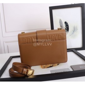 Dior 30 Montaigne Metal "CD" Buckle Leather Crossbody Bag Brown D6712