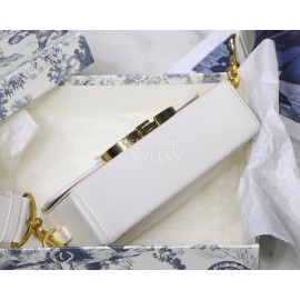 Dior 30 Montaigne Mini BoxCD Letter Leather Small Crossbody Bag White M9032