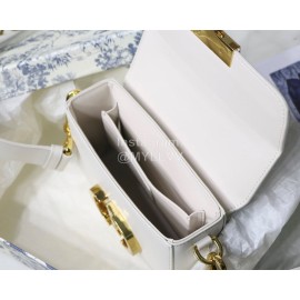 Dior 30 Montaigne Mini BoxCD Letter Leather Small Crossbody Bag White M9032