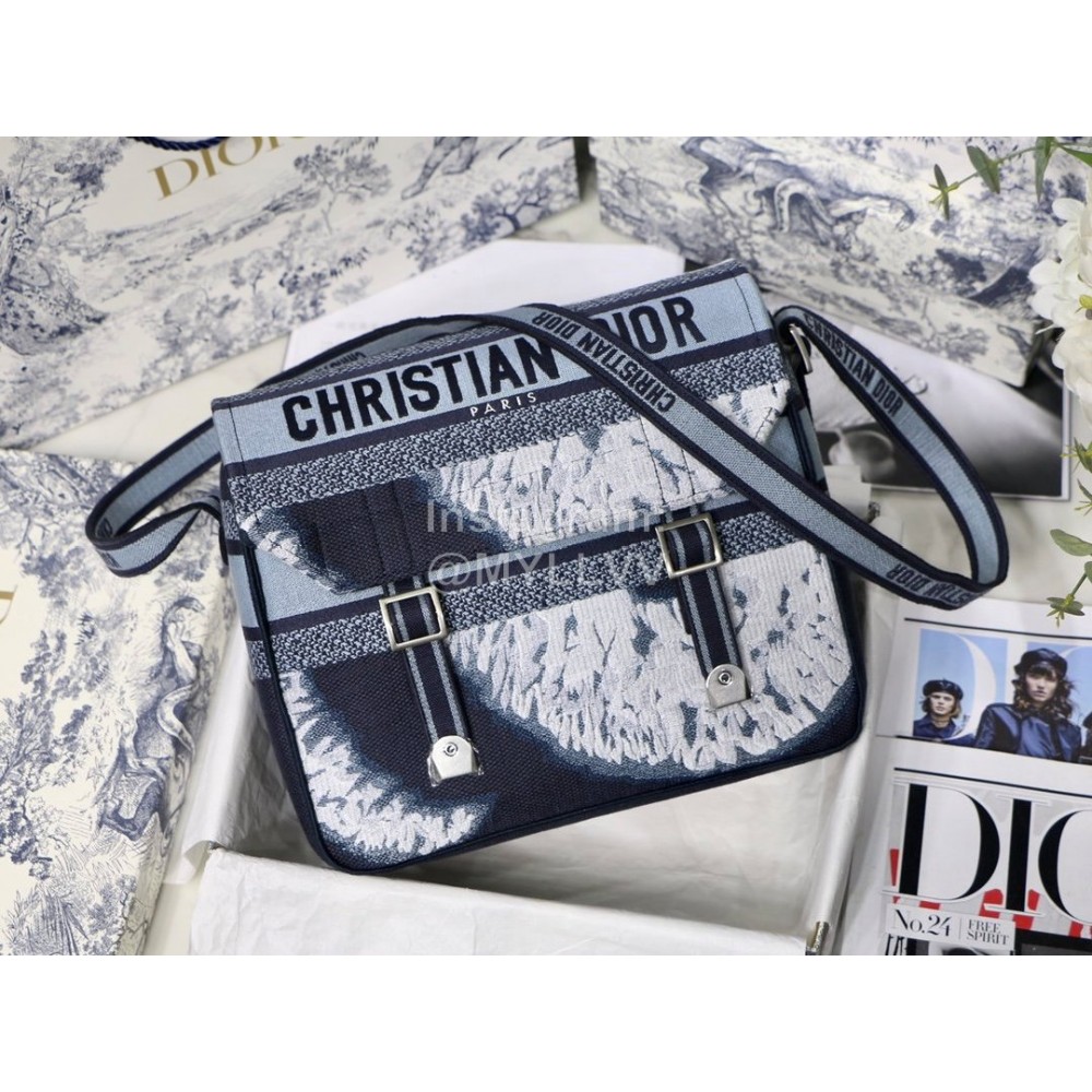 Dior Camp Universe Totem Messenger Bag M9020