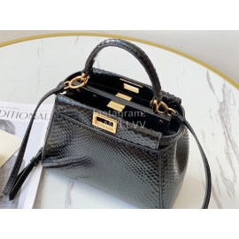Fendi Exquisite Snake Pattern Messenger Bag For Women Black