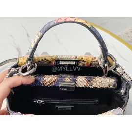 Fendi Exquisite Snake Pattern Messenger Bag For Women