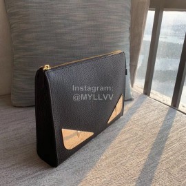 Fendi Fashion Leather Handbag Gold