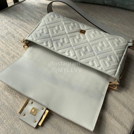 Fendi Fashion Large Flip Messenger Bag For Women White