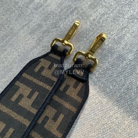 Fendi Fashion Medium Chain Bag For Women