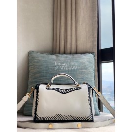 Fendi Fashion Black White Messenger Bag For Women