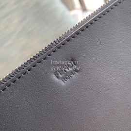 Fendi Simple Calfskin Black Handbag