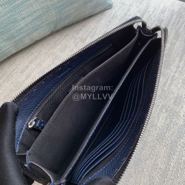 Fendi Roman Leather Fashion Handbag White