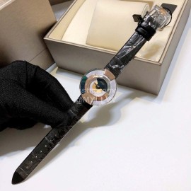 Fendi Fashion Diamond Dial Leather Strap Watch For Women