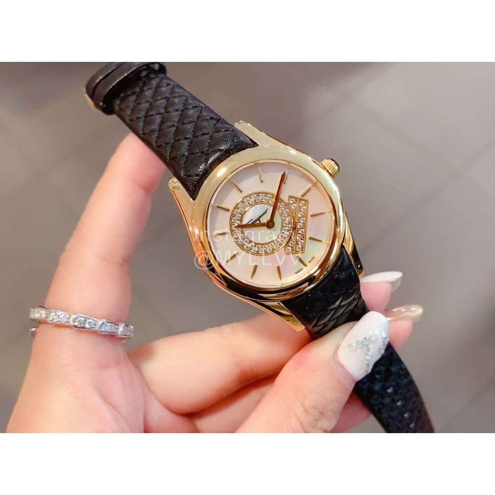 Ferragamo Fashion Sapphire Crystal Leather Strap Quartz Watch