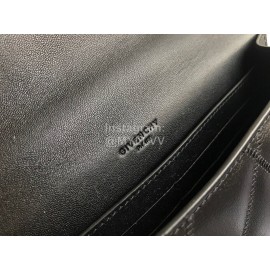 Givenchy Strap Wallet Diamond Partition Diagonal Bag Black 0199006