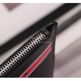 Givenchy Red Horizontal Five-Pointed Star Pattern Leather Handbag Black