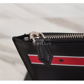 Givenchy Red Horizontal Five-Pointed Star Pattern Leather Handbag Black