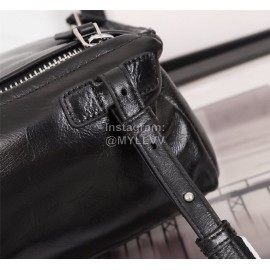 Givenchy Pandora Letter Ribbon Pandora Box Shoulder Bag Black