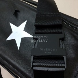 Givenchy White Five-Pointed Star Cowhide Crossbody Chest Bag Black 9983