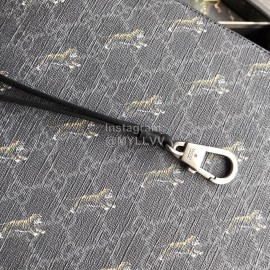 Gucci Tiger Canvas Clutch Black 575136