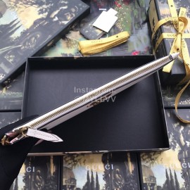 Gucci Metal Rivet Butterfly Clutch White 524299