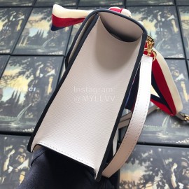 Gucci Sylvie Red Heart Small Shoulder Bag White 524405