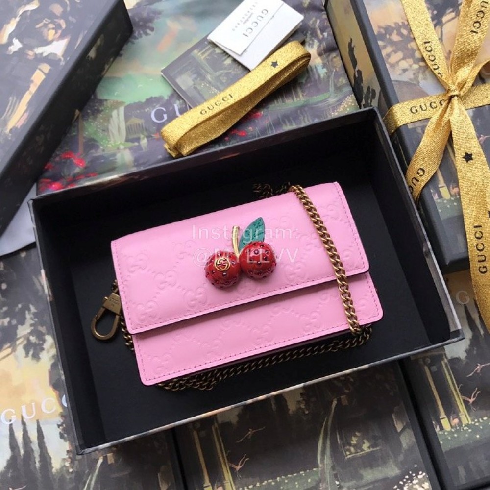 Gucci Three-Dimensional Cherry Embossed Cowhide Chain Bag Pink 481291