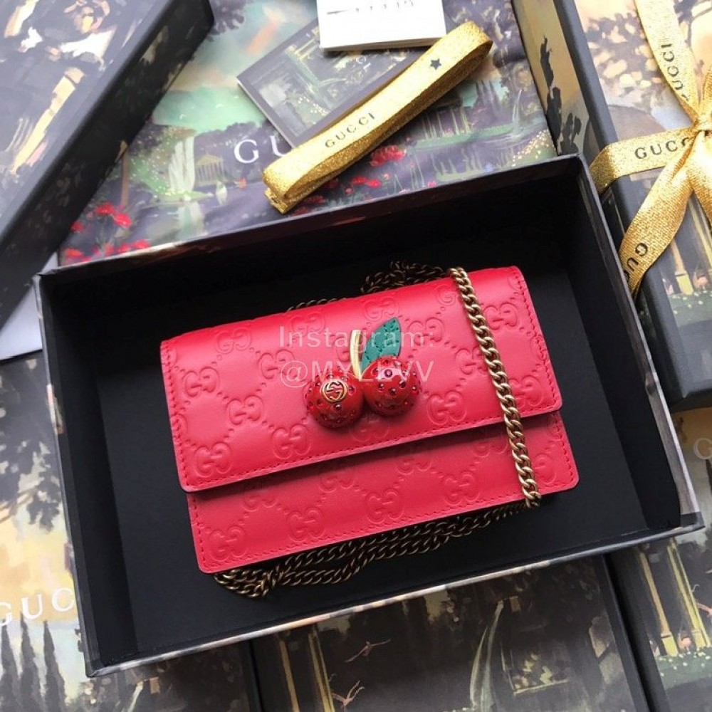 Gucci Three-Dimensional Cherry Embossed Cowhide Chain Bag Red 481291