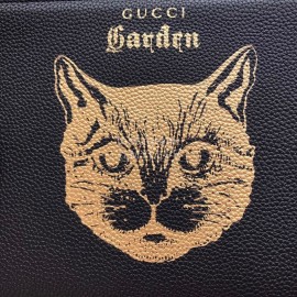 Gucci Bronzing Cat Head Cowhide Handbag Black 516928