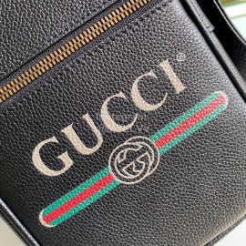 Gucci Black 574803