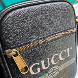 Gucci Black 574803