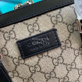 Gucci 450944