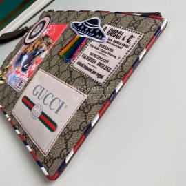 Gucci 473915