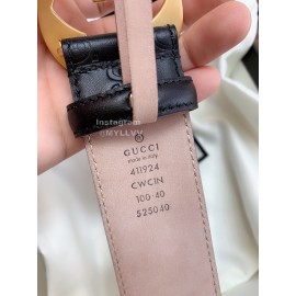 Gucci Embossed Calf Leisure Business Gold Buckle 40mm Belts
