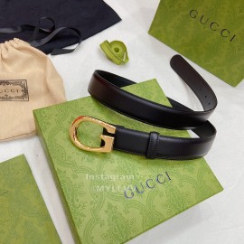 Gucci Classic Calf Leather Gold G Buckle 30mm Belt Black