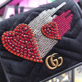 Gucci  GG Marmont Heart-Shaped Sequin Crystal Embroidery Short Velvet Wallet Black 466492