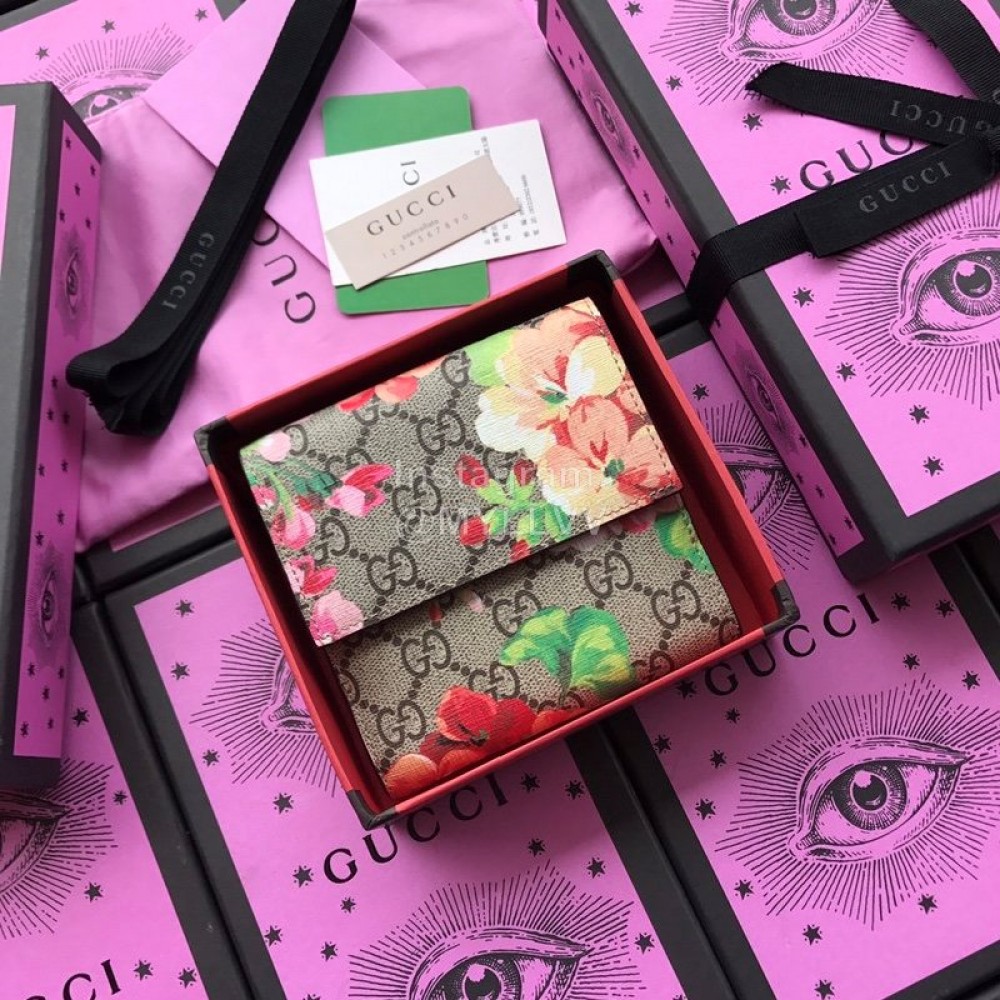 Gucci Blooms Geranium Print Short Clamshell Leather Wallet Red 410071