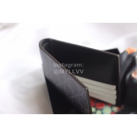 Gucci  GG Black Wolf Embroidered Leather Bi-Fold Wallet Black 451268