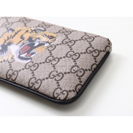 Gucci  GG Supreme King Tiger Printed Zipper Around Short Wallet Beige 522866