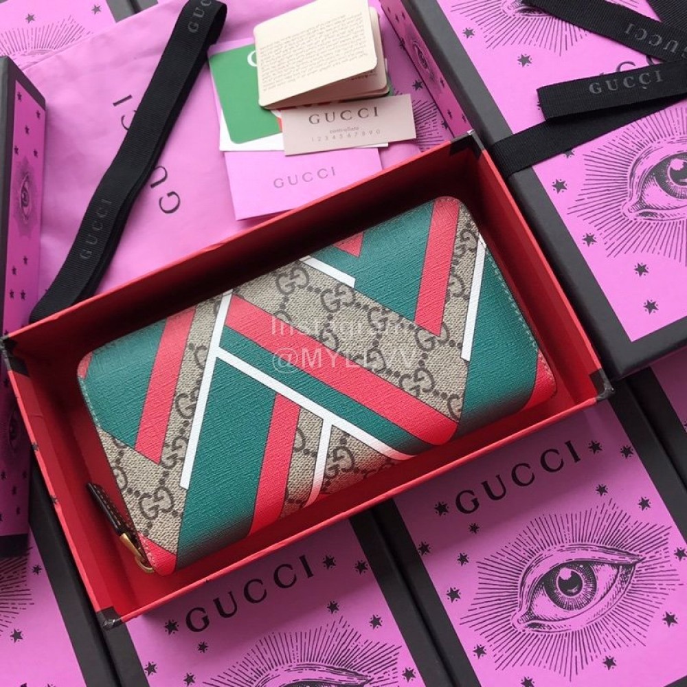 Gucci  GG Green White Red Tricolor Herringbone Pattern Zipper Around Long Wallet Green 429223
