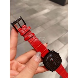 Gucci Grip Series Leather Strap Watch Red