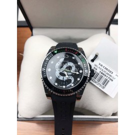 Gucci New Luminous Dial Neutral Diving Watch Black