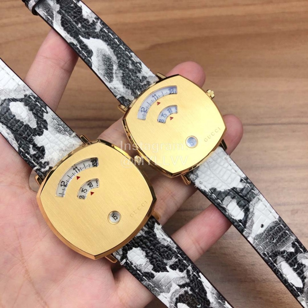 Gucci Arcuate Square Case Watch For Men And Women White